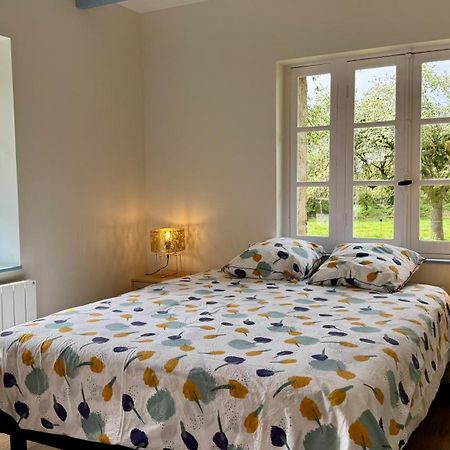 Gite De Couple Cosy Avec Vue Sur Chateau Tremohar - Golfe Du Morbihan, 20 Min De Vannes Berric Exterior foto